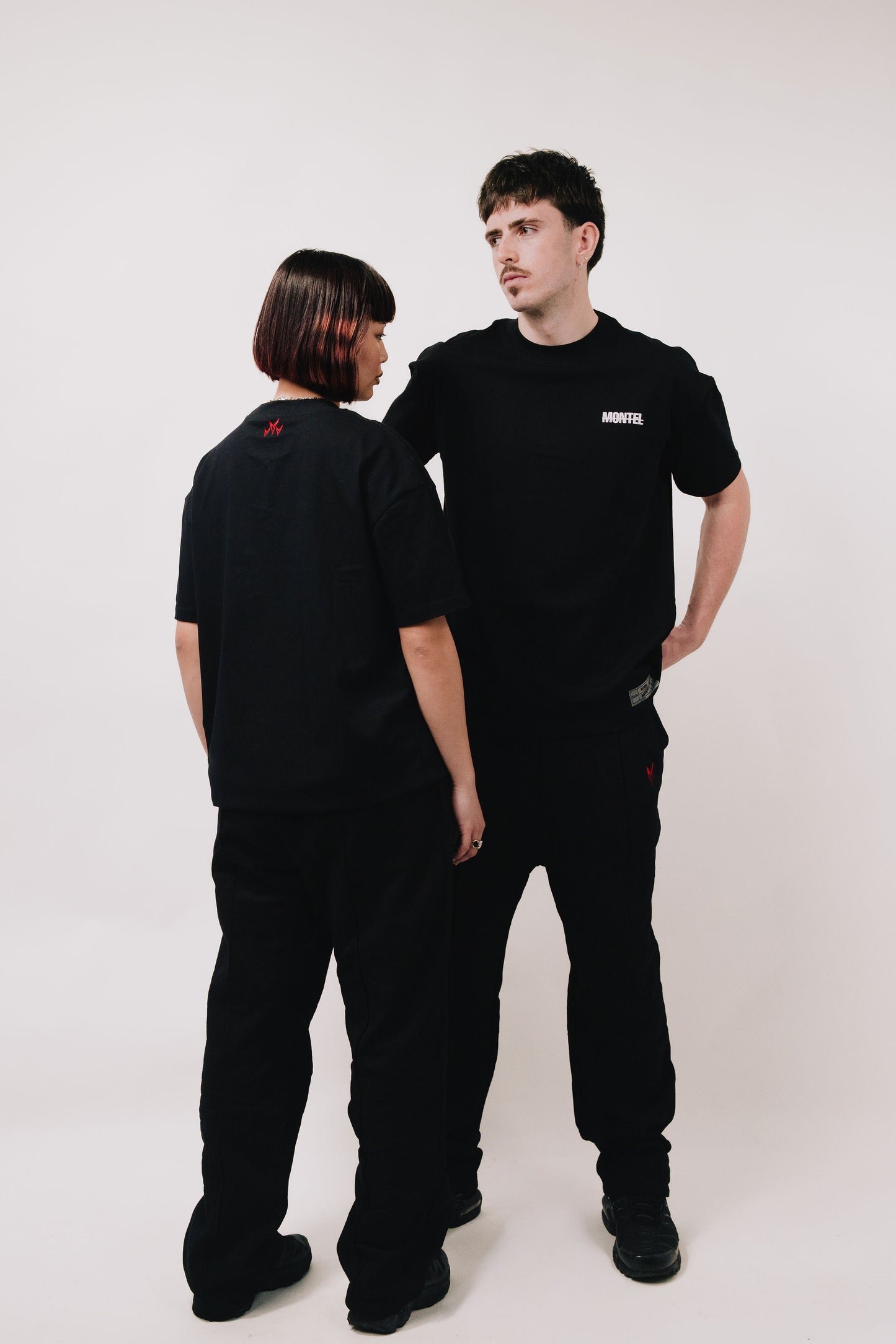 MONTEL LOGO TEE